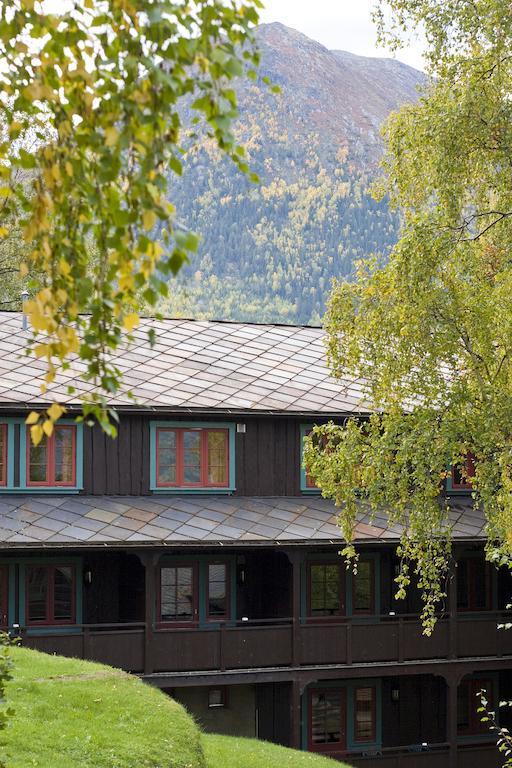 Fossheim Hotel Lom Esterno foto