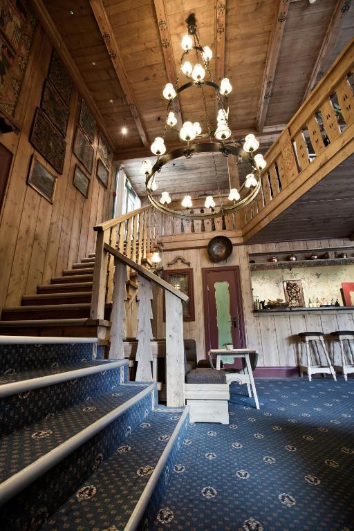 Fossheim Hotel Lom Esterno foto